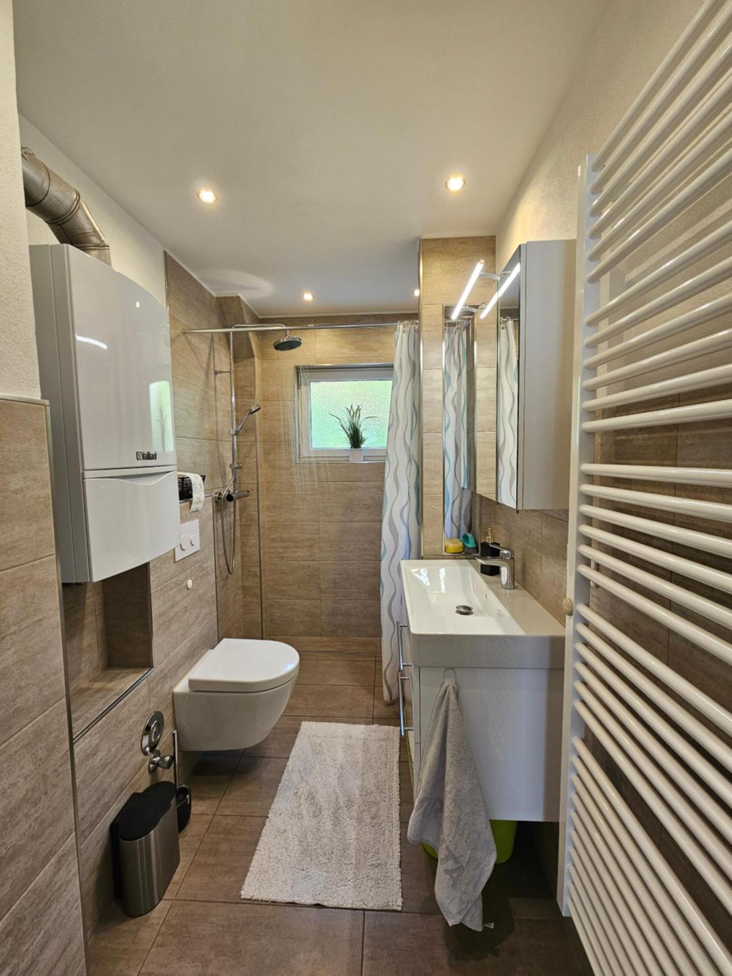 Rk79 Ferienwohnung: Garden Retreat With Pool Near Klinikum And Transit