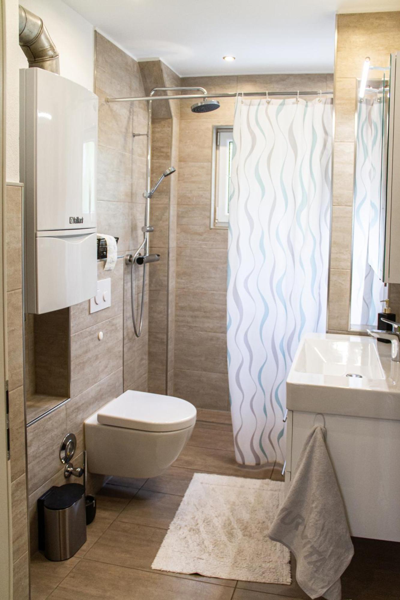 Apartment Rk79 Ferienwohnung: Garden Retreat With Pool Near Klinikum And Transit Fuerth
